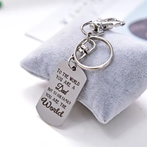 Stainless Steel Dad Keychain Dog Tag Pendant Engraved Father's Day Gift For Father Family World Key Ring Jewelry Silver