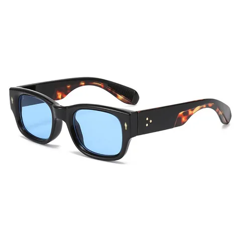 Women's Retro Rectangle Sunglasses Square PC Frame UV400 Protection Metal Rivet Decor Fashion Outdoor Eyewear