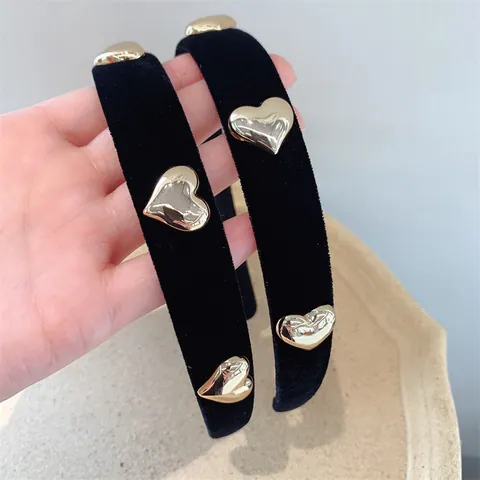 Vintage Black Velvet Headband With Gold Alloy Heart Elegant Hair Accessories For Women Daily Party Hair Band
