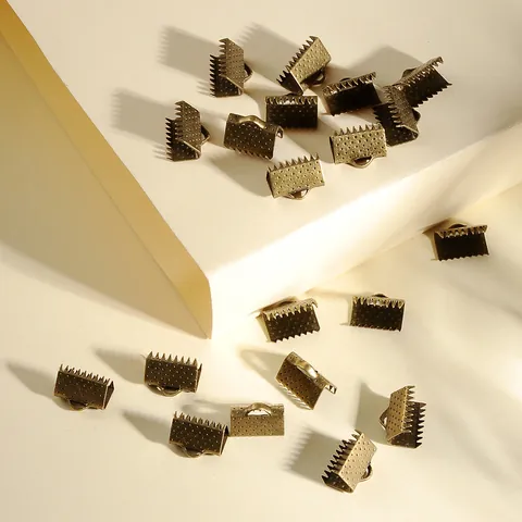 Terminali a Schiacciare in Lega Galvanizzata per Creazione Gioielli DIY Braccialetti Collane Clip di Chiusura Connettori