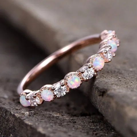 Bohemian Rose Gold Plated Alloy Ring For Women Round White Opal Sparkling Rhinestone Inlaid Half Eternity Fashion Finger Ring