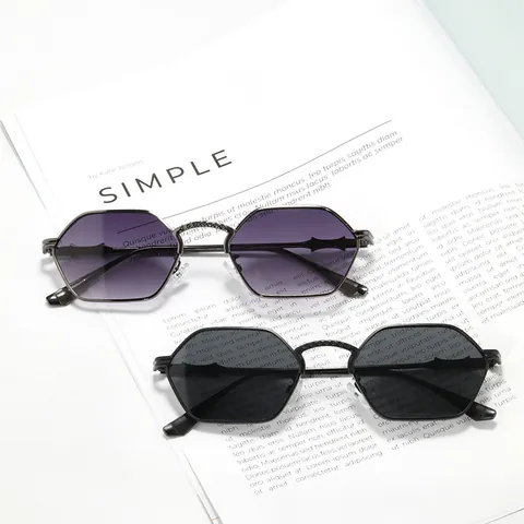 Hexagon Metal Frame Retro Sunglasses Gothic Cross Decoration UV400 Protection Fashion Square Eyewear For Men Women Outdoor