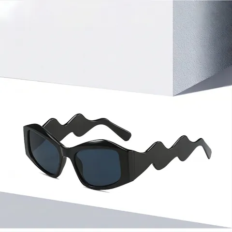 Irregular Wavy Temple Sunglasses For Women Geometric Square Frame UV400 Protection PC Material Fashion Trendy Eyewear