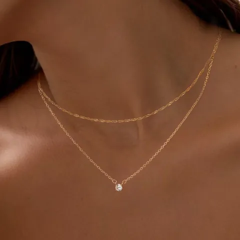 Collier Double Couche en Laiton Plaqué Or Pendentif en Alliage Zircone Bijoux Minimalistes Élégants pour Femmes Travail Rencontre