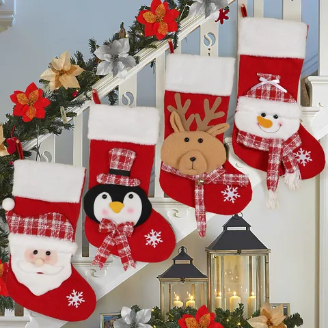 Grote Kerstsok 3D Kerstman Sneeuwpop Rendier Pinguïn Applicatie Corduroy Pluche Hangende Cadeauzak Kerstboom Huis Decoratie