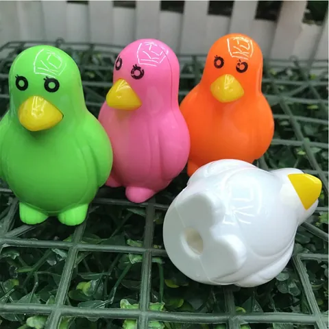Cute Penguin Shaped Manual Pencil Sharpener Cartoon Animal Plastic Sharpener For Kids School Office Stationery Gifts