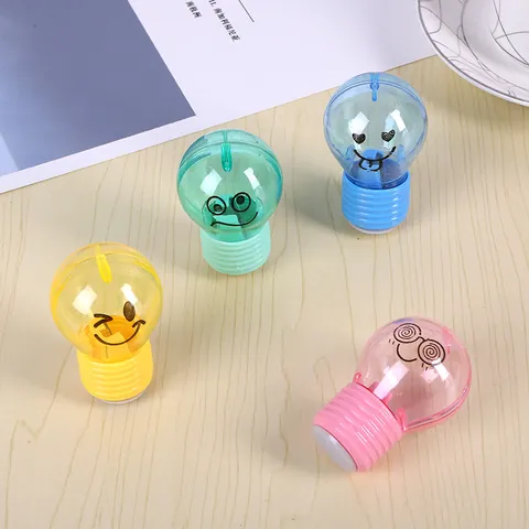 Creative Light Bulb Shaped Manual Pencil Sharpener With Emoji Faces Multicolor Plastic Sharpener For Kids School Stationery Gift