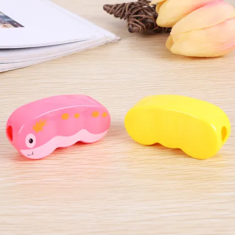 Cartoon Caterpillar Mini Manual Pencil Sharpener For Kids Cute Animal Shaped Plastic Sharpener School Office Stationery