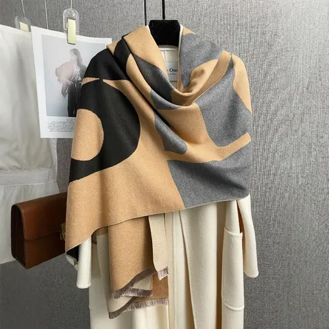 Sciarpa da Donna in Blocchi di Colore Geometrici Con Nappe Scialle in Imitazione Cashmere Caldo Invernale Grande Avvolgente per Pendolari