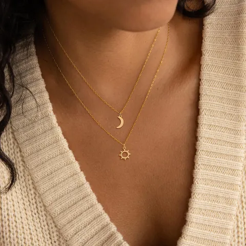 Collier Multirang en Laiton Plaqué Or 14K Pendentif Soleil Lune pour Femme Double Chaîne Minimaliste Bijoux Cadeau