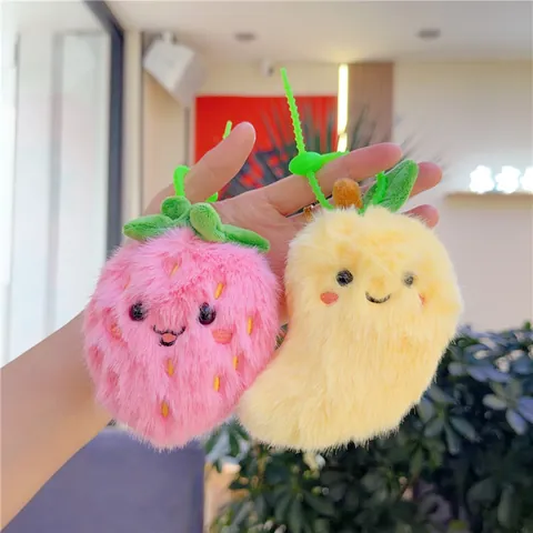 Mignon Porte-clés en Peluche Fruits Fraise Ananas Mangue Pomme Jouet Rembourré Doux Pendentif de Sac pour Enfants Cadeau