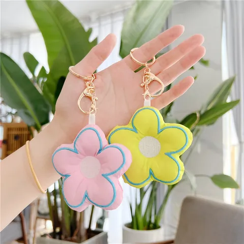 Cute Plush Flower Keychain Fabric Floral Bag Pendant With Metal Keyring For Women Girls Gift Decoration Accessories