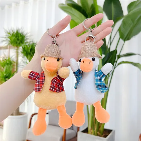 Simpatico Portachiavi a Forma di Anatra in Peluche Con Mini Cappello di Paglia e Camicia a Quadri Giocattolo di Peluche per Donna Bambini Regalo