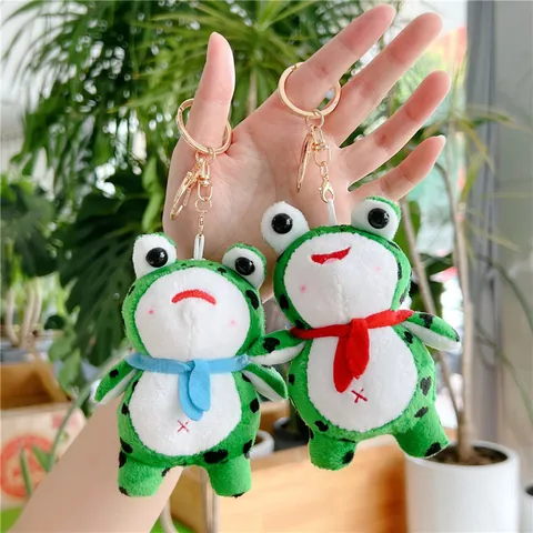 Süßer Cartoon Frosch Plüsch Schlüsselanhänger Mit Buntem Schal Grüner Stofftier Taschenanhänger Für Rucksack Schlüssel Geschenk