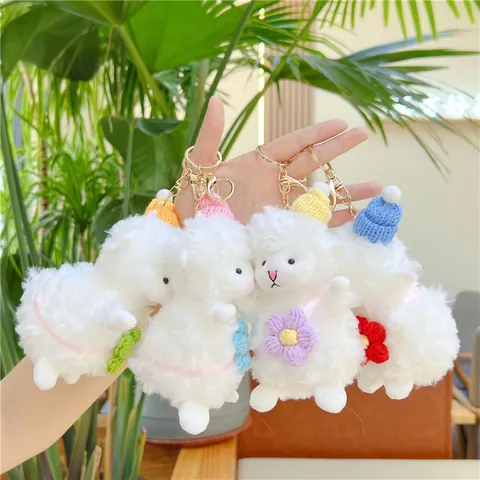 Simpatico Portachiavi di Peluche di Agnello Bianco Pecora Giocattolo con Cappello a Maglia Fiore Kawaii Pendente Borsa Regalo