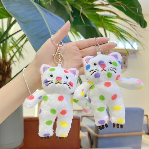 Lindo Llavero de Peluche de Gato con Lunares para Mujer Colgante de Bolso Gato de Peluche Relleno con Cascabel Nariz de Corazón Regalo