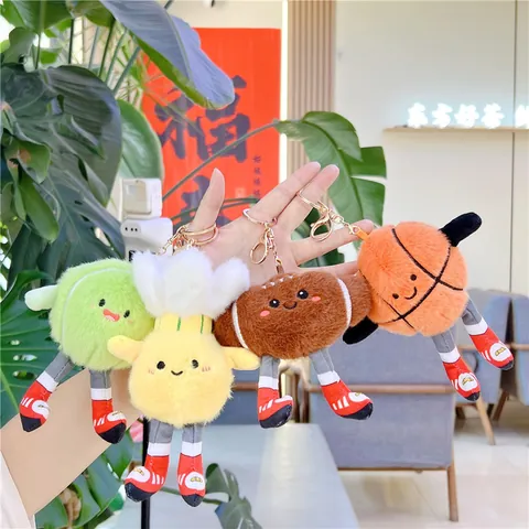 Porte-Clés en Peluche de Ballon de Sport de Dessin Animé Pendentif Rembourré Basketball Football Volleyball Porte-Clés pour Sac à Dos Charme Cadeau