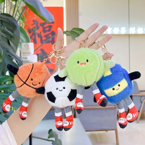 Porte-clés en Peluche Ballon de Sport Anthropomorphe Basketball Football Tennis Jouet Doux Décoration de Sac Accessoire Anneau