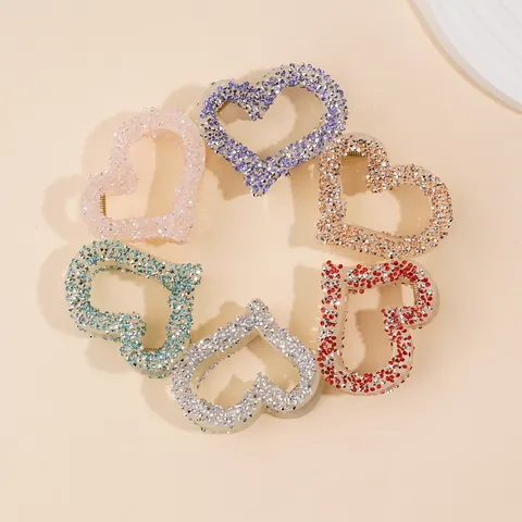Women Sweet Heart Shaped Rhinestone Hair Claw Clip Jelly Color Resin Hairpin Sparkling Crystal Heart Hair Accessories