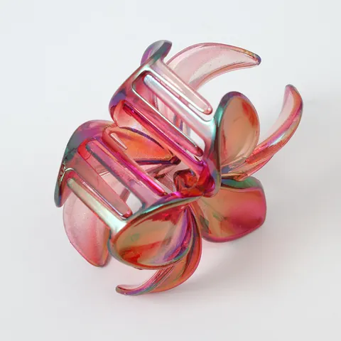 Iridescent Plumeria Hair Claw Clips For Women Gradient Pearlescent Flower Hair Claws Tropical Beach Style Nonslip Plastic Hair Accessories