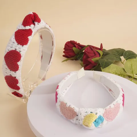 Sweet Crochet Knitted Heart Headband For Women Handmade Wool Hair Band Non-slip Headwear For Washing Face Valentine Gift