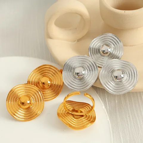 Vintage Round Straw Hat Texture Stainless Steel 18K Gold Plated Stud Earrings And Adjustable Open Ring For Women Jewelry