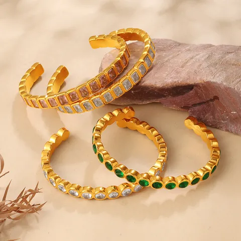 Bracelet Manchette Personnalisé en Acier Inoxydable pour Femme Plaqué Or 18K avec Zircone Incrustée Forme de Cœur Rond Rectangle Bijoux de Mode