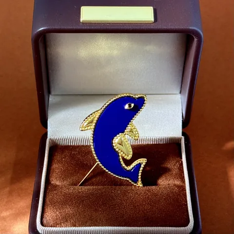 Vintage Messing Delfin Brosche Für Damen Vergoldet Milgrain Blau Emaille Perlmutt Tier Reversnadel Schmuck Geschenk