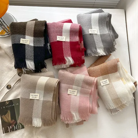 British Style Plaid Tassel Scarf For Women Winter Warm Polyester Core Spun Yarn Large Shawl Retro Grid Pattern Neck Warmer