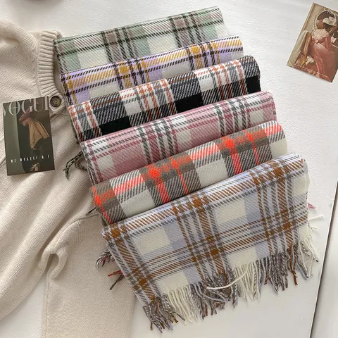 British Retro Plaid Scarf For Women Winter Thick Warm Large Shawl Wraps With Tassels Classic Checkered Soft Scarf