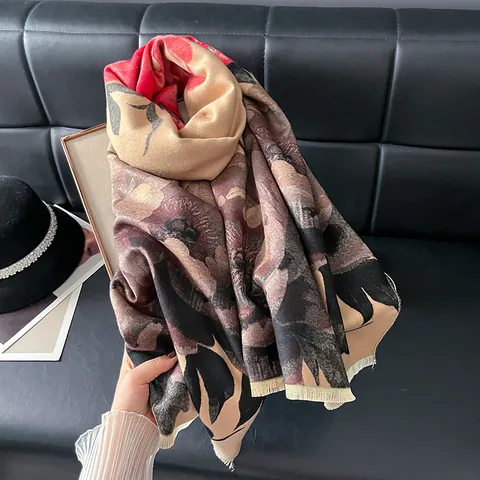 Sciarpa da Donna Vintage Con Stampa di Peonie Stile Cinese Motivo Floreale e Farfalla Scialle Con Nappine per Calore Invernale Regalo