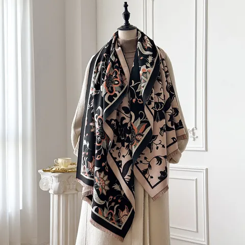 Women Ethnic Floral Jacquard Scarf Winter Warm Tassel Shawl Retro Bohemian Pashmina Wrap Soft Breathable Polyester Scarf