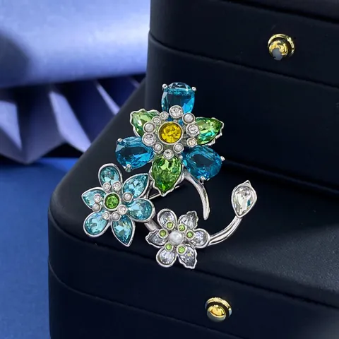 Elegante Blaue Blumen Brosche Für Damen Gemischte Bunte Zirkonia Kupfer Anstecknadel Mit Künstliche Perlenimitat Damen Schmuck