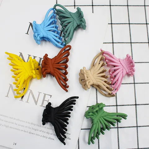 Large Matte Hair Claw Clip For Women Thick Hair Non Slip Candy Color Octopus Jaw Clip Hair Styling Accessories Hair Accessories