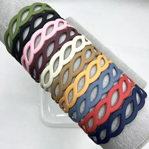 Matte Hollow Woven Leaf Design Headband Non-Slip Matte Plastic Hairband For Women Daily Face Wash Hair Accessories