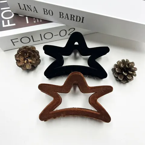 Pinza per Capelli a Stella Floccata in Stile Coreano Elegante Clip a Stella in Velluto Accessori per Capelli Grandi Donna