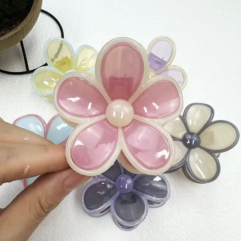 Women Vacation Style Plumeria Hair Claw Clip Matte Jelly Five Petal Flower Hair Catch Clip For Thick Hair Sweet Floral Accessories Gift