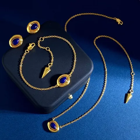 Vintage French Palace Style Oval Copper Jewelry Set Gold Plated Red Agate Malachite Necklace Bracelet Earrings Ring For Women Accessories