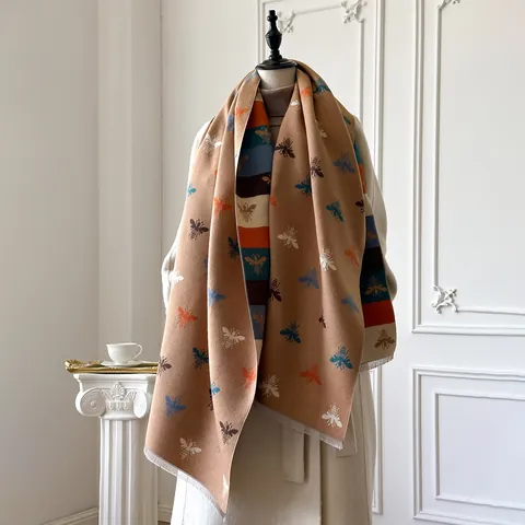 Women's Vintage Bee Pattern Imitation Cashmere Scarf Double Sided Striped Thick Warm Shawl With Tassels Fashion Wrap