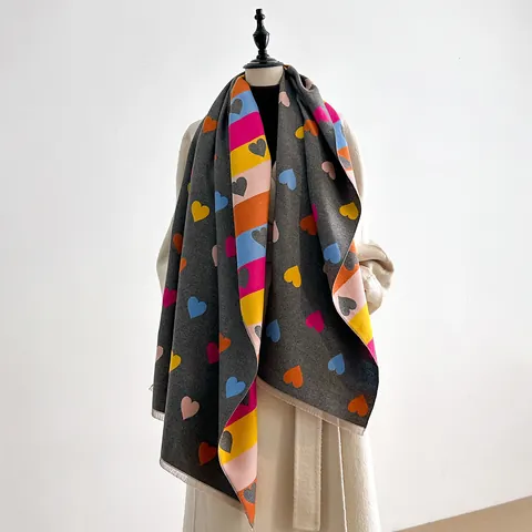 Sciarpa in Imitazione Cachemire da Donna Con Motivo a Cuore Scialle Lungo Caldo Con Nappine per Inverno Autunno Dolce