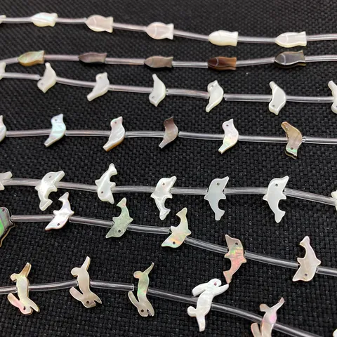 Natural Mother Of Artificial Pearl Shell Animal Shaped Loose Beads For DIY Jewelry Making Rabbit Dolphin Bird Fish Baroque Style Carved Shell Beads