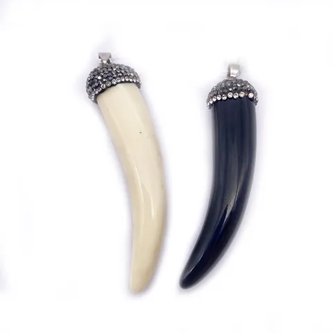 Vintage Resin Bone Horn Pendant With Rhinestone Inlaid Metal Cap Fang Shape Charm For DIY Jewelry Making Necklace Accessories