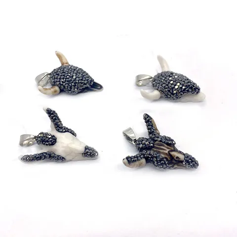 Vintage Bull Head Skull Pendant Acrylic Rhinestone Inlaid Metal Bail Charms For DIY Jewelry Making Necklace Wedding Party Women Men Accessory
