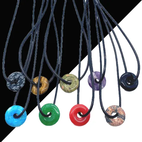 Collier Pendentif Donut en Pierre Naturelle Avec Cordon Noir Pour Hommes Femmes Cercle Charm Bijoux Ethniques Cadeau