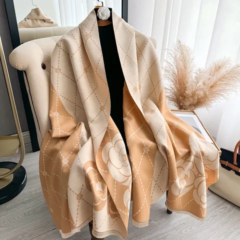 Women Vintage Camellia Pattern Scarf Thick Warm Imitation Cashmere Scarf Elegant Diamond Grid Tassel Shawl Wrap For Winter Daily