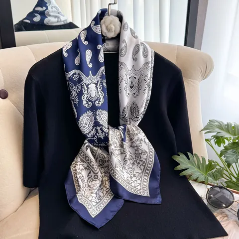Damen Mode Satin Seidenschal Großes Quadrat Paisley Floral Druck Schal Weich Strand Kopftuch Für Reise Dekoration