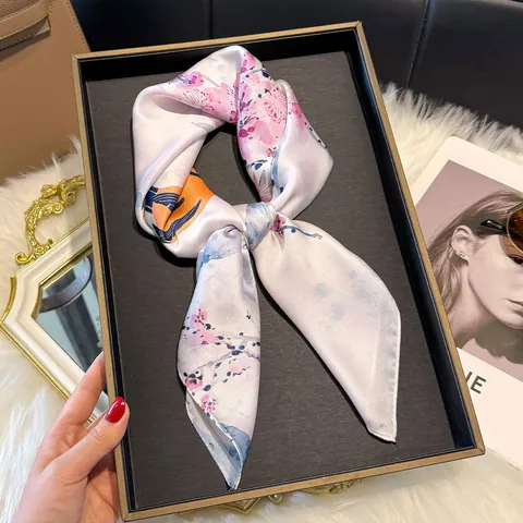 Women French Elegant Floral Print Satin Scarf Square Scarf Silk Like Headwrap Neckerchief Hair Accessory For Daily Commuting