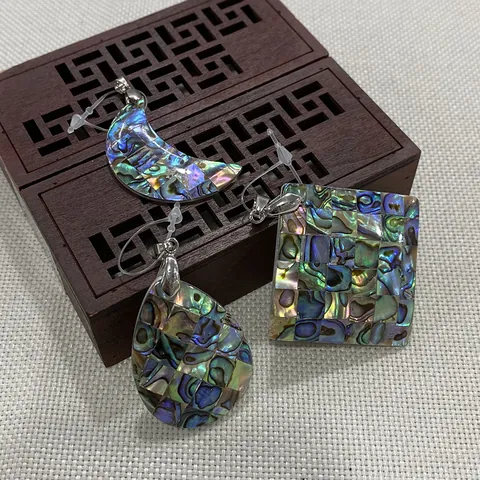 Pendentif en Mosaïque de Coquille d'Abalone Naturelle Iridescent Géométrique Forme de Lune Goutte Losange pour Bijoux DIY