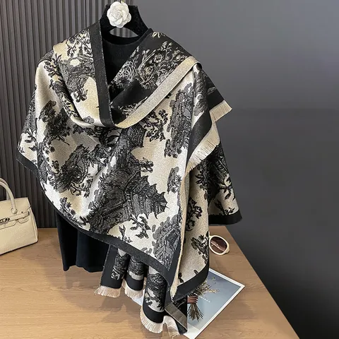 Sciarpa Jacquard Vintage Con Architettura del Paesaggio per Donna Morbido Scialle in Imitazione Cashmere Con Decorazione Nappine