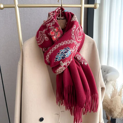Women's Winter Ethnic Embroidered Scarf Imitation Cashmere Shawl Warm Pashmina With Tassels Floral Paisley Pattern Wrap